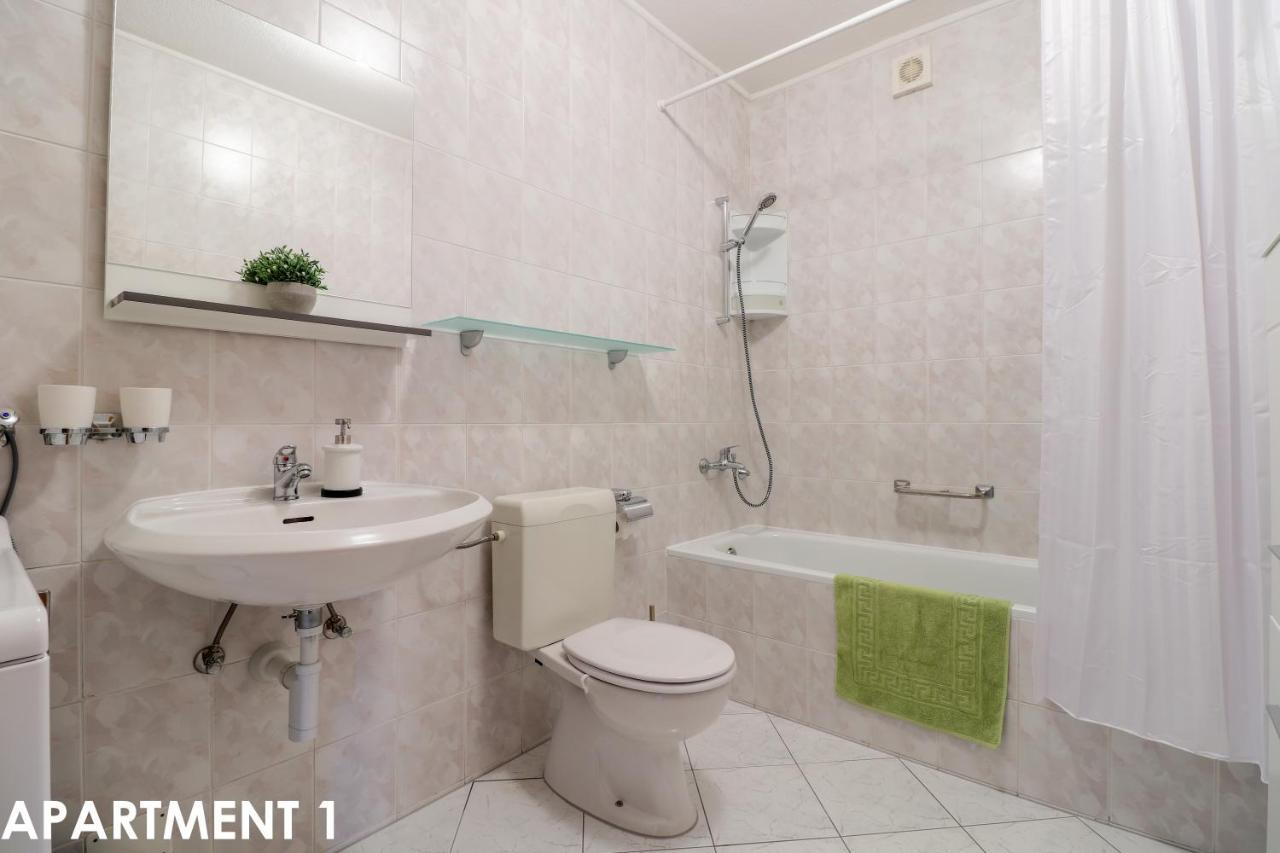 Maestral Apartments Върсар Екстериор снимка