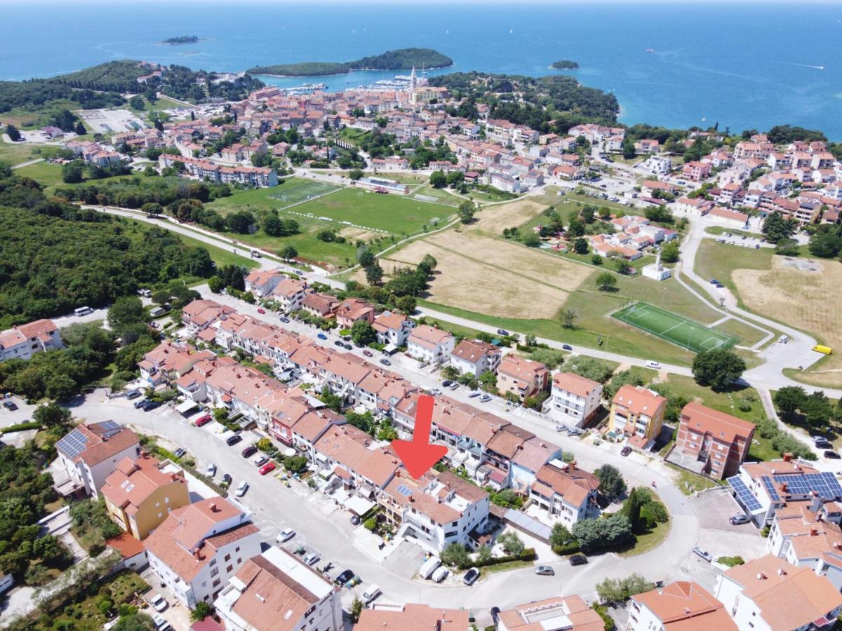 Maestral Apartments Върсар Екстериор снимка